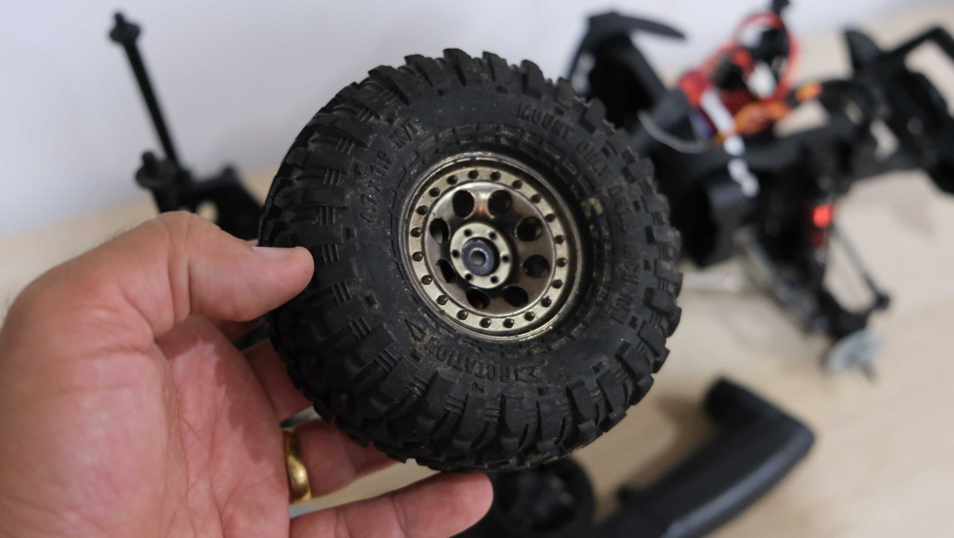 Vendo Crawler RGT 86100 V2 JEEP