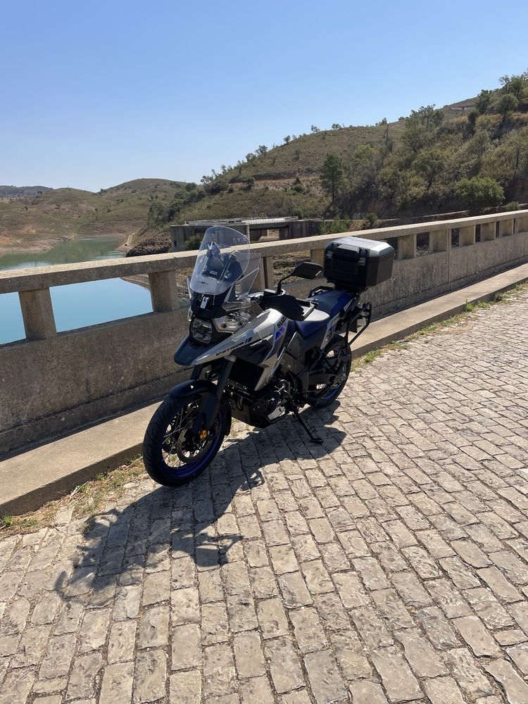 Suzuki v-strom 1050 xt