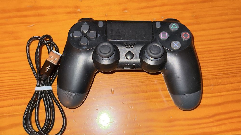 Comando PS4 Novo