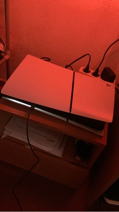 Playstation 5 com 2 comandos