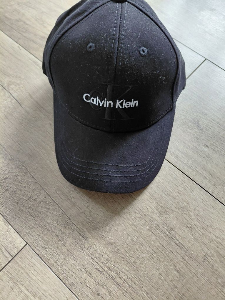Czapeczka z daszkiem CK