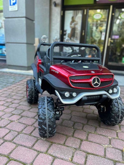 Mercedes Benz unimog 4x4 pilot bagaznik