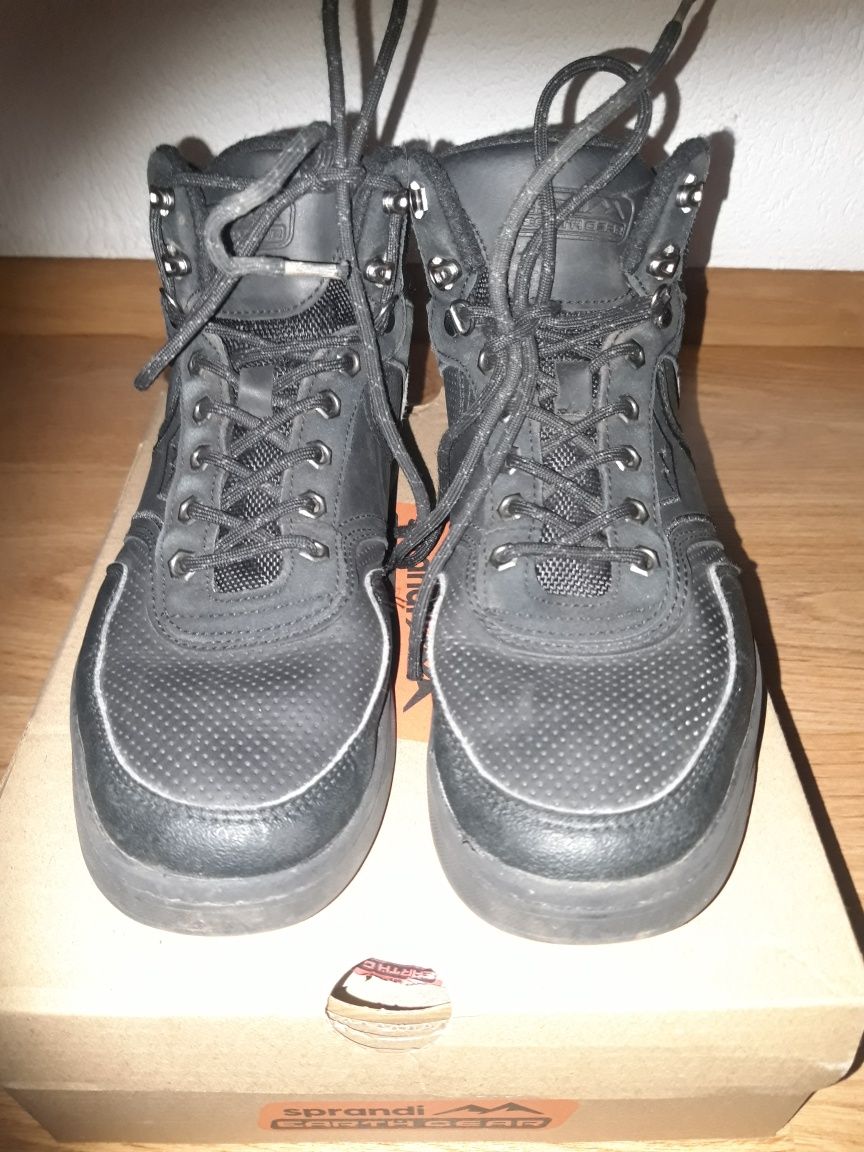 Buty Sprandi młodzieżowe 40