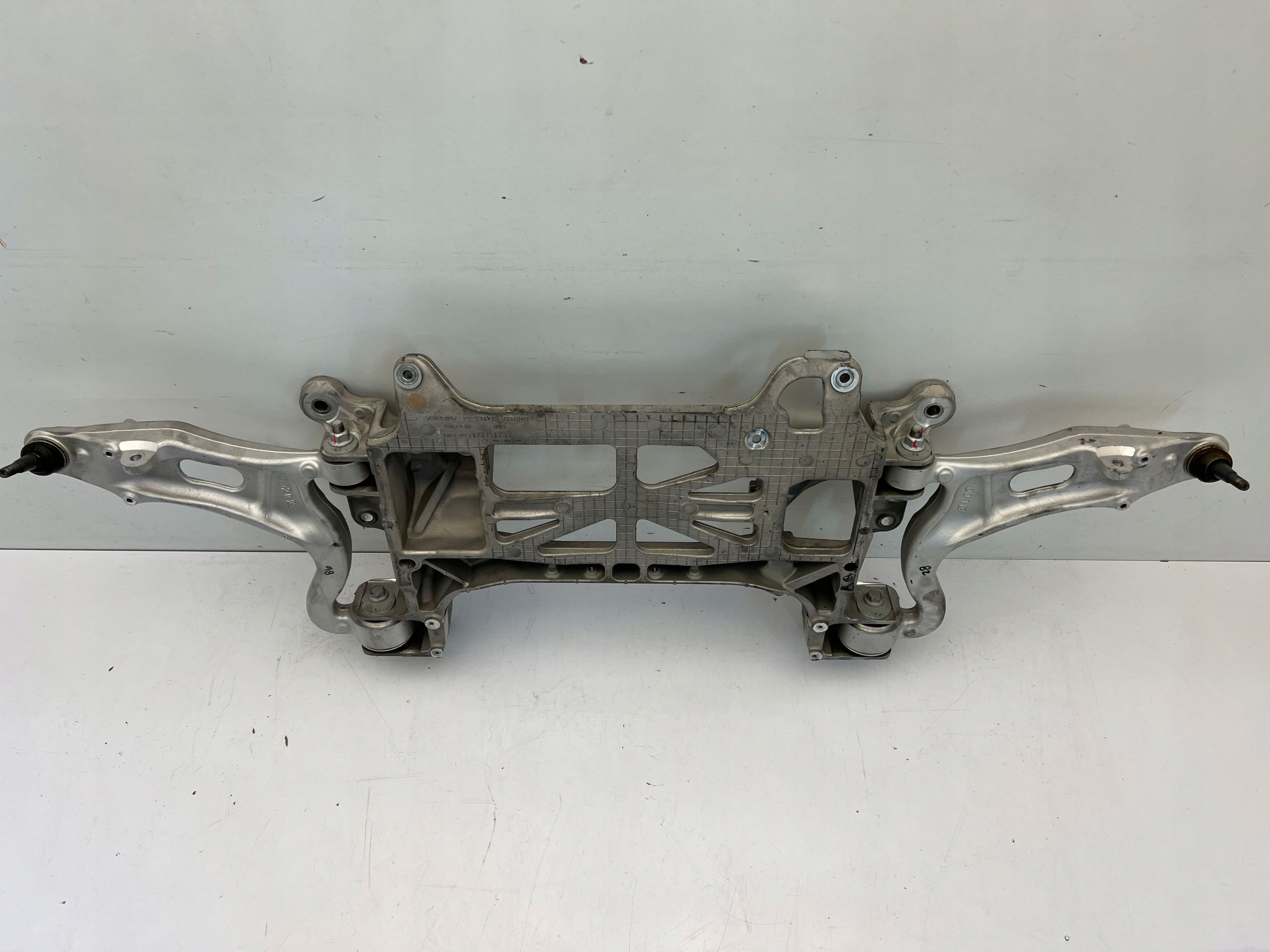 Fisker Karma ława Sanki Silnika Engine Support Subframe oryginał…