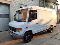 Mercedes Vario 815