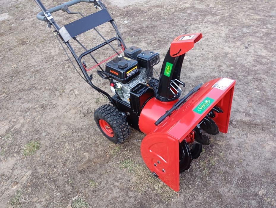 Nowa odśnieżarka spalinowa 7HP 5 biegow wsteczny 56cm tel791//056//104