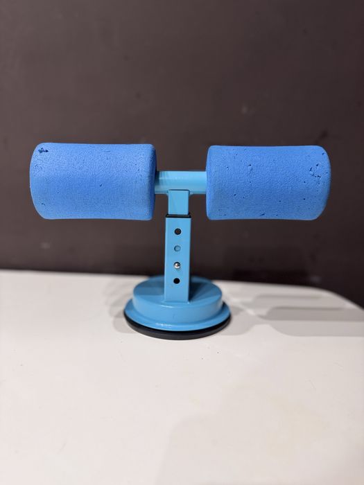 Тренажер для мышц живота