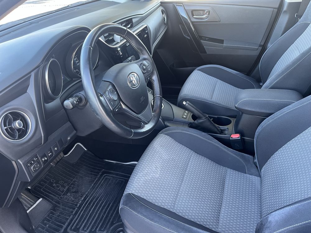Auris 2018 automatico hybrido