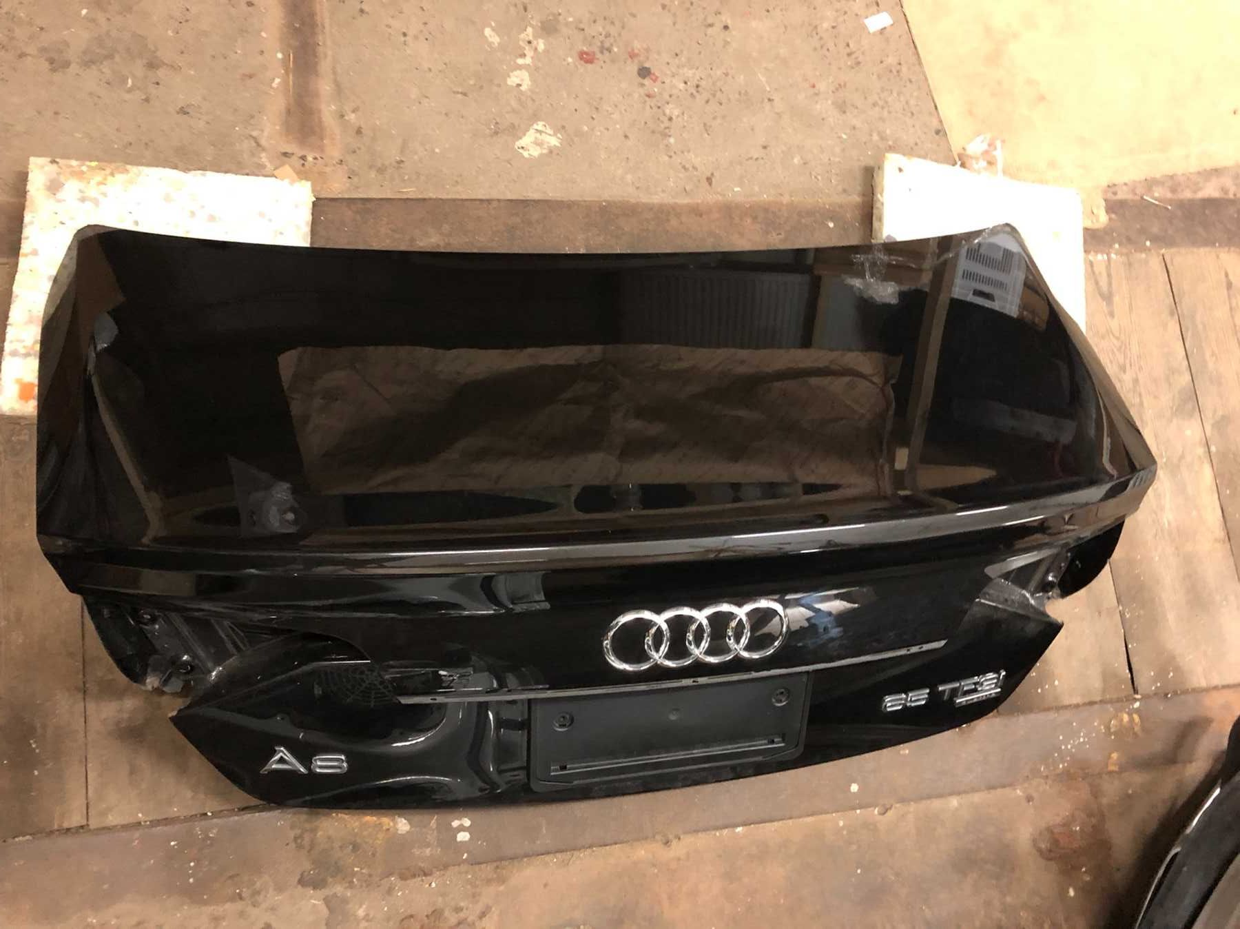 Ляда Кришка Багажника Audi Ауди A8 Задняя Ляда Крышка багажника