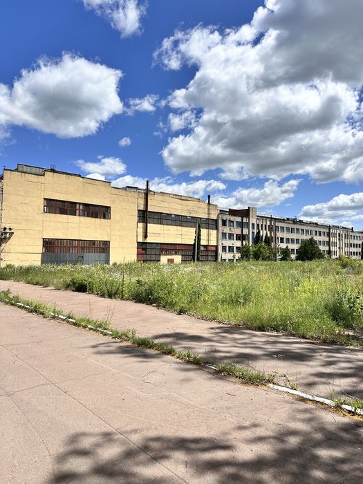 Продаж діючих виробничих приміщень 120 тис.м2, ЖД , комунікації, 22 Га