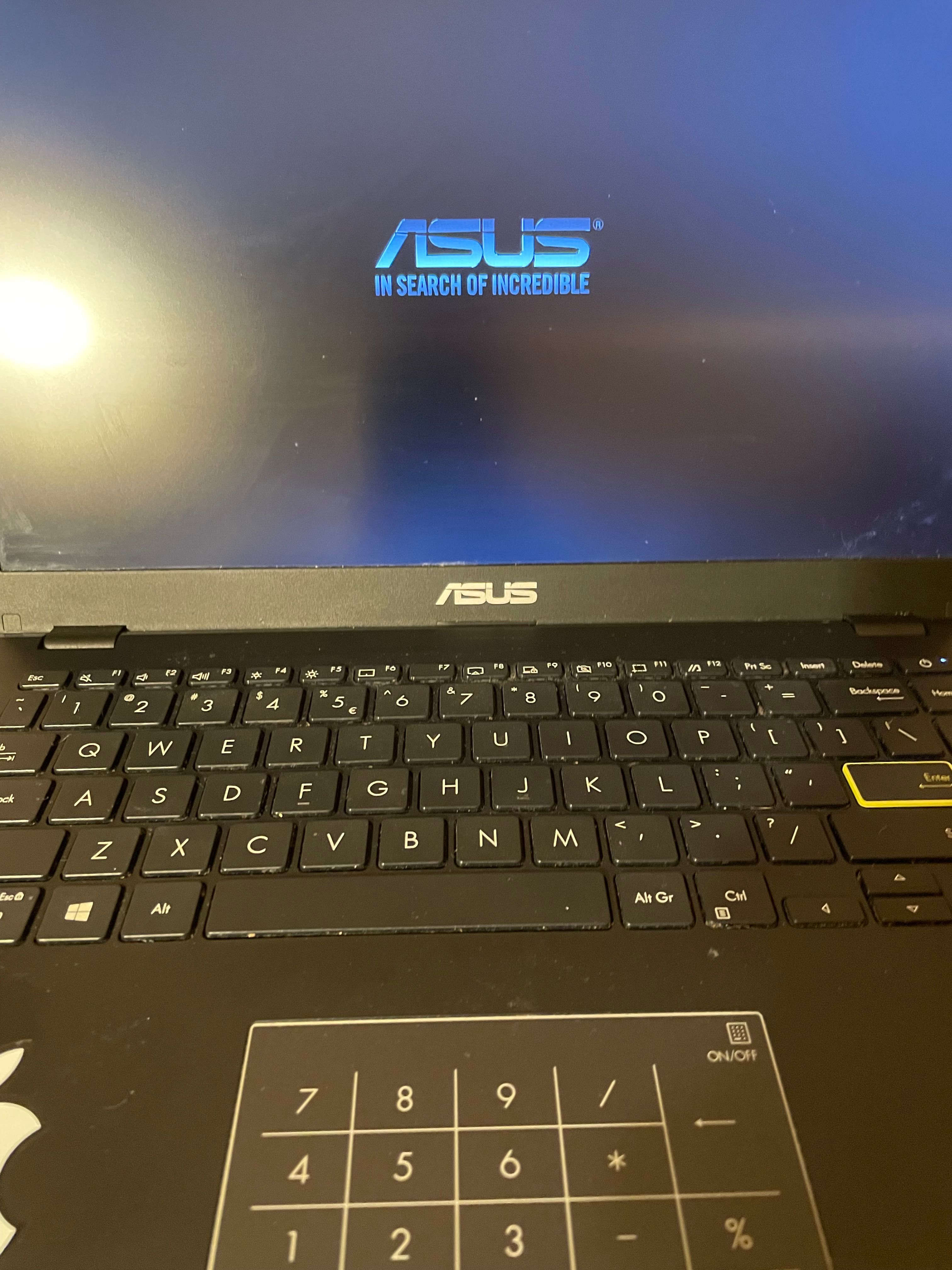 Asus E410MA jak nowy