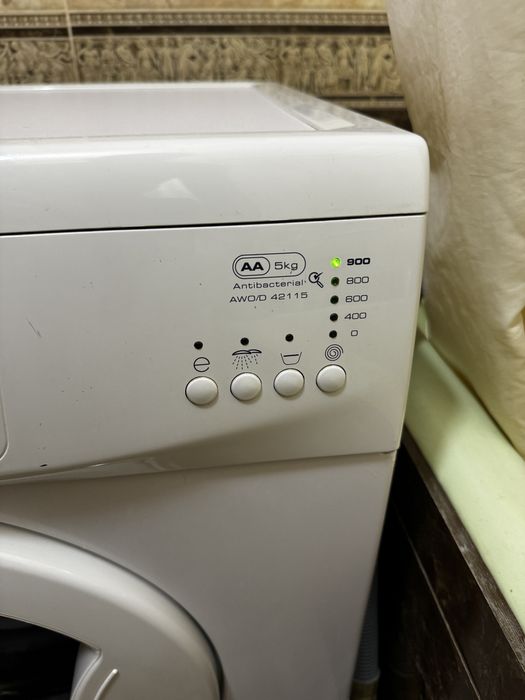 Пральна машинка Wirpool