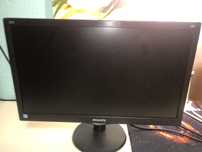 Монитор PHILIPS 1600х900