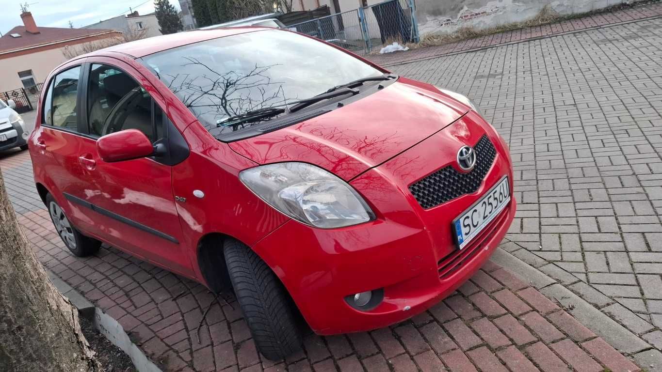 TOYOTA YARIS 2007r. AUTOMAT 1,4 D 207000 km