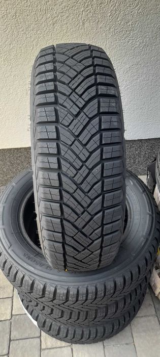Nowa Opona Całoroczna 225/55R17C|wysyłka 0zł|kpl 1900zł
