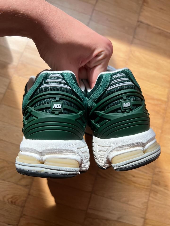 Кроссівки New Balance 1906R