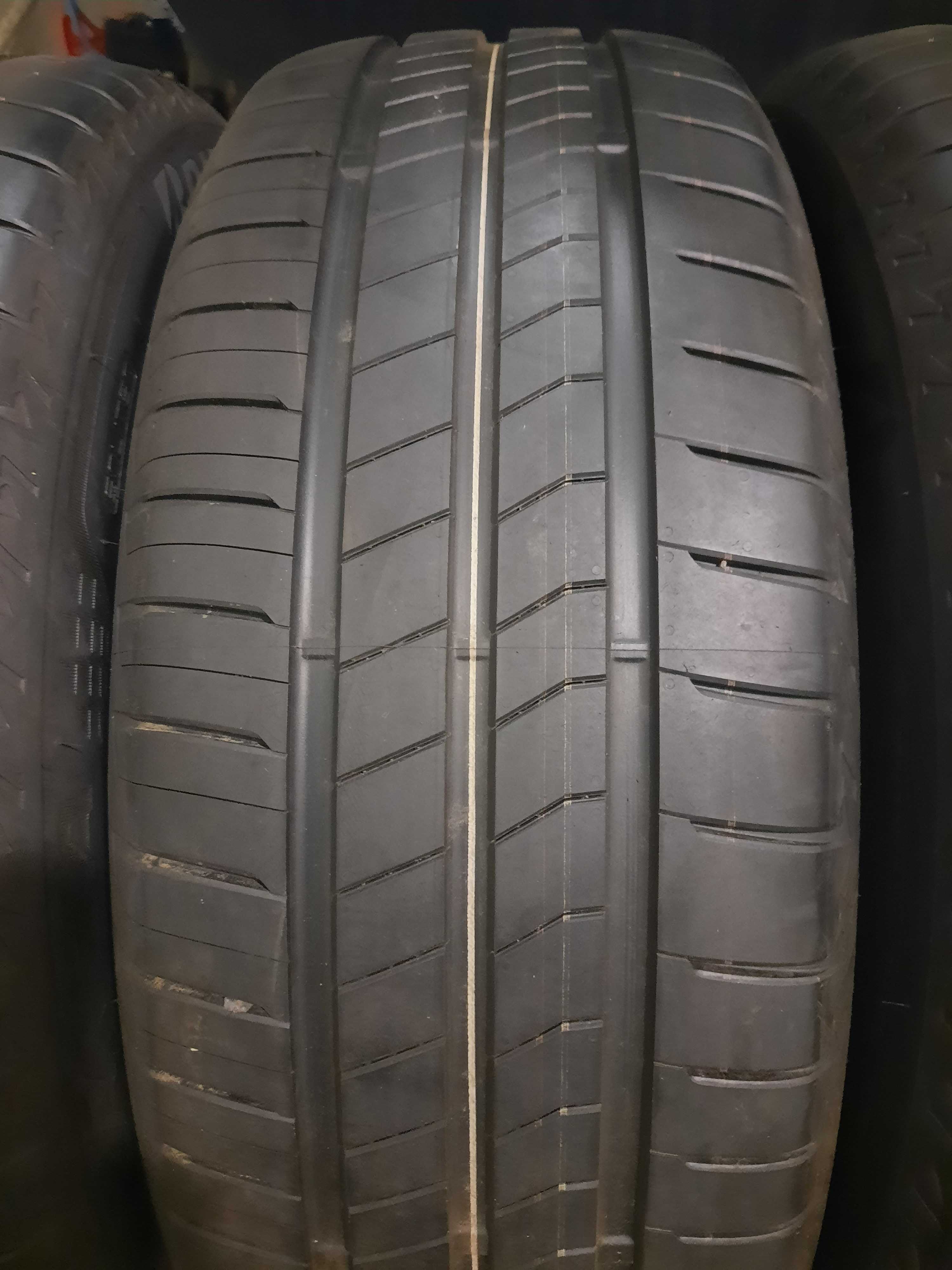 Opony letnie  215/55 R18  Bridgestone