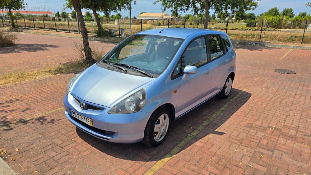 Honda Jazz 2002 – Económico, Fiável e Pronto a Andar