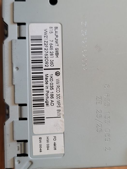 Штатна магнитола VW RCD 300