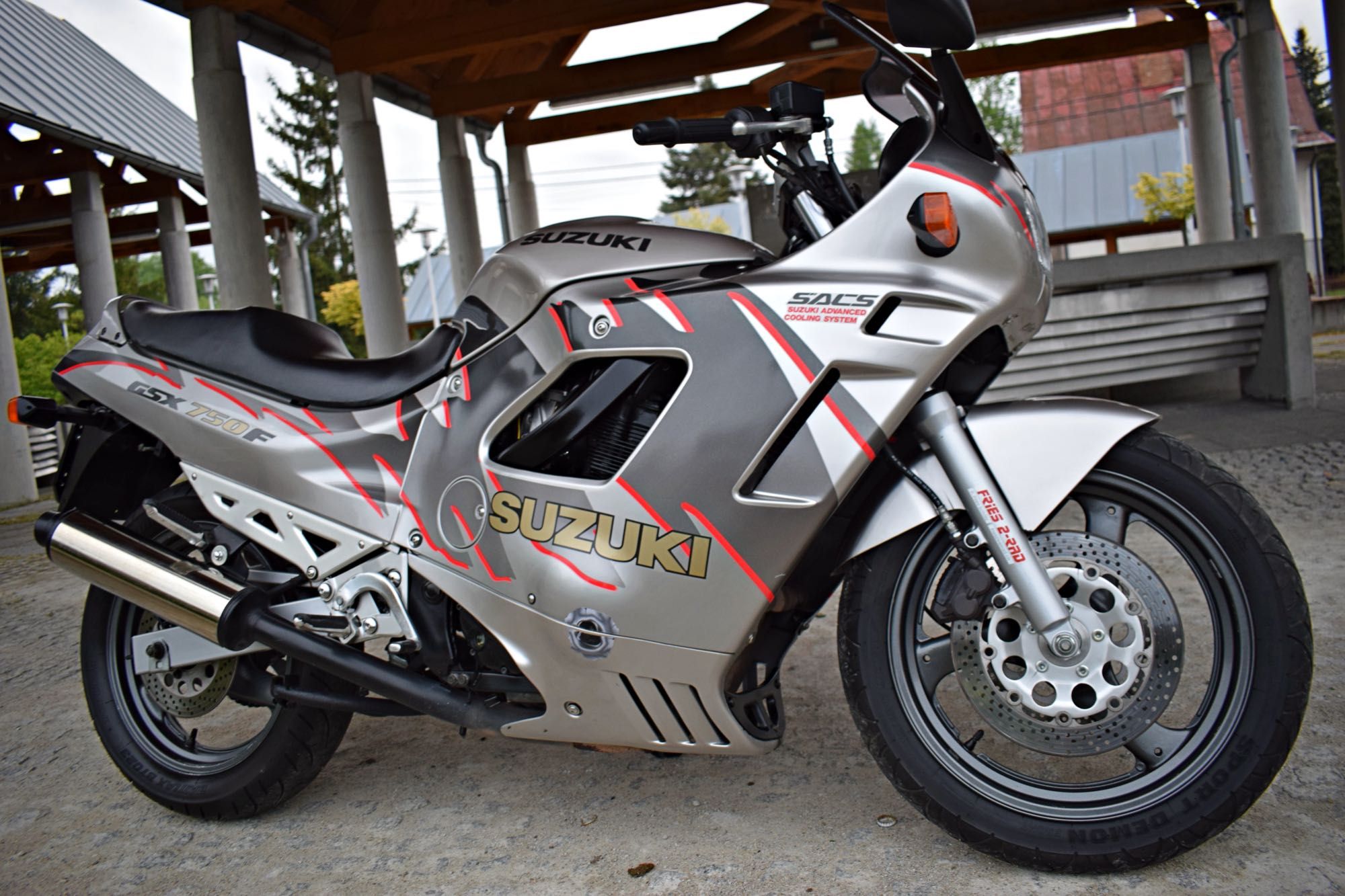 SUZUKI GSX750F GSXF  W Oryginale JEDYNY TAKI 10/10 Wzorowy Stan ! 600