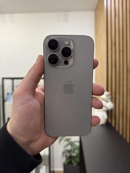 Telefon iPhone 16 PRO 128GB Szary Apple Gwarancja iTrade