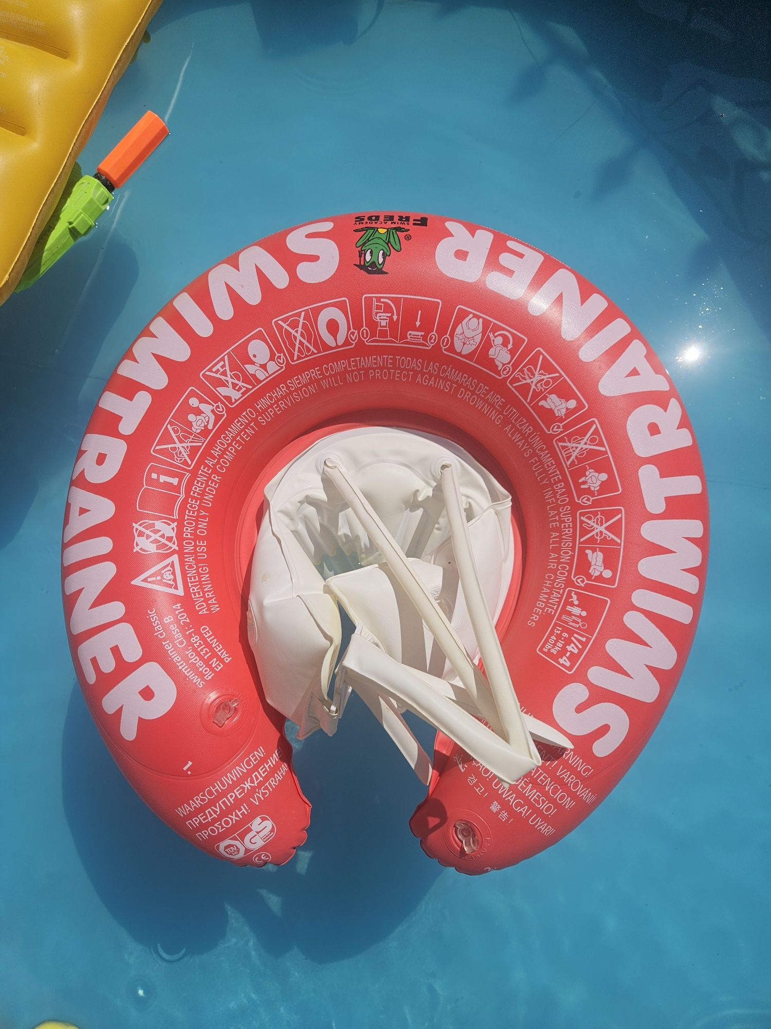 Круг дитячий swimtrainer 6-18кг