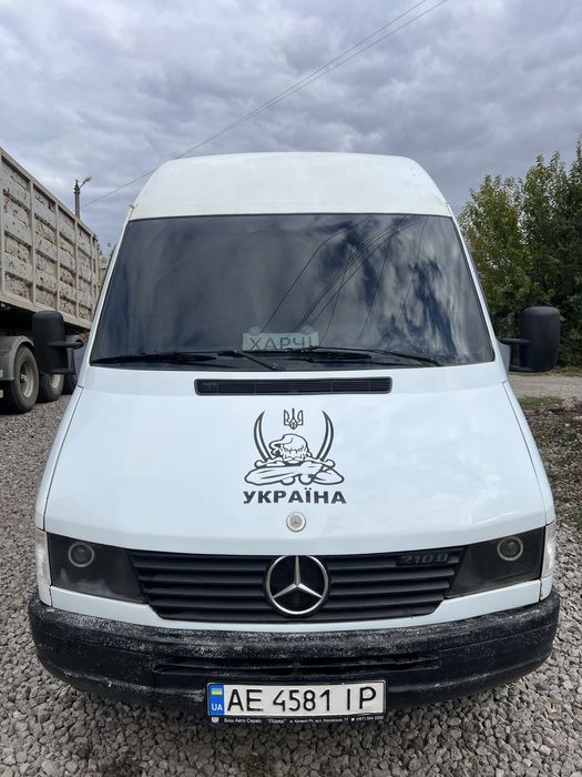 Mercedes-sprinter 412d