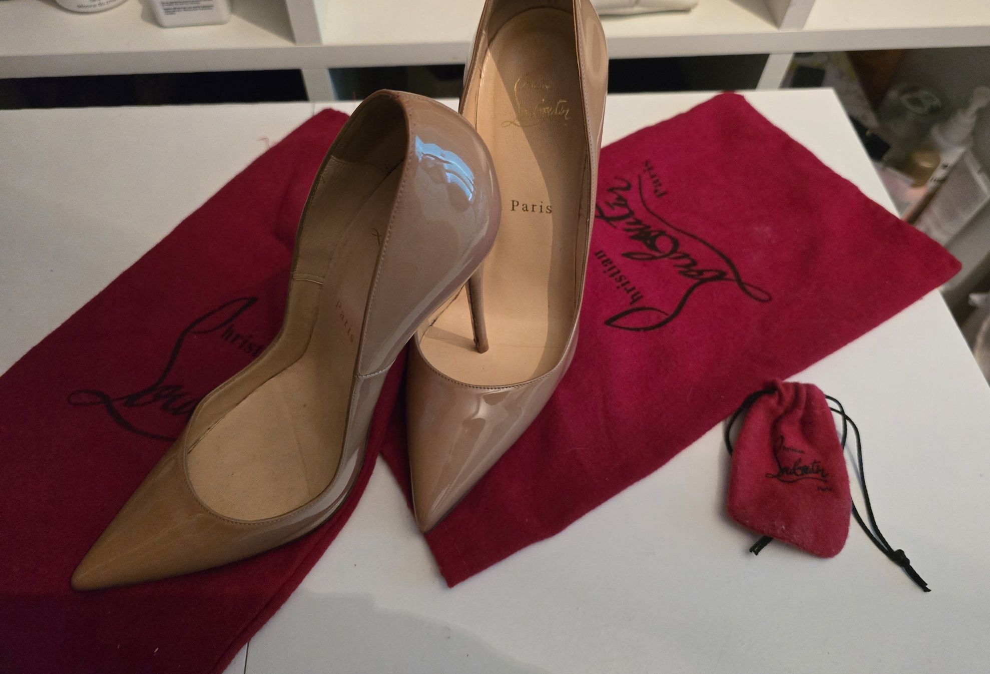 Szpilki Louboutin So Kate