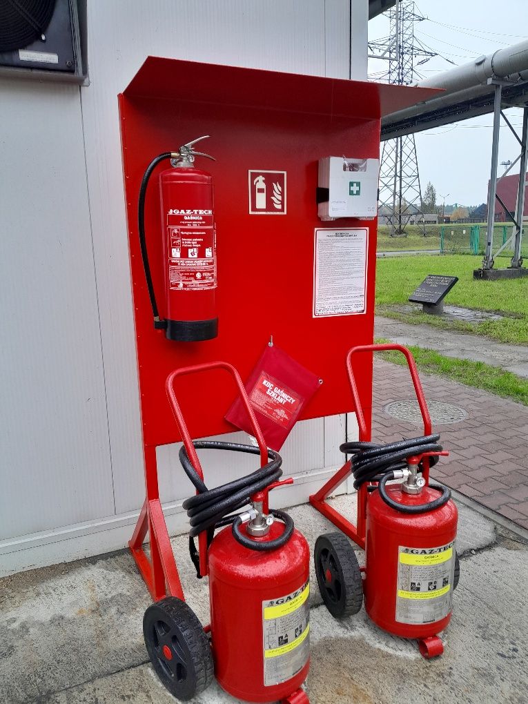 Punkt przeciwpożarowy NOWY. Kompletny gaśnica ,koc azbestowy ,apteczka