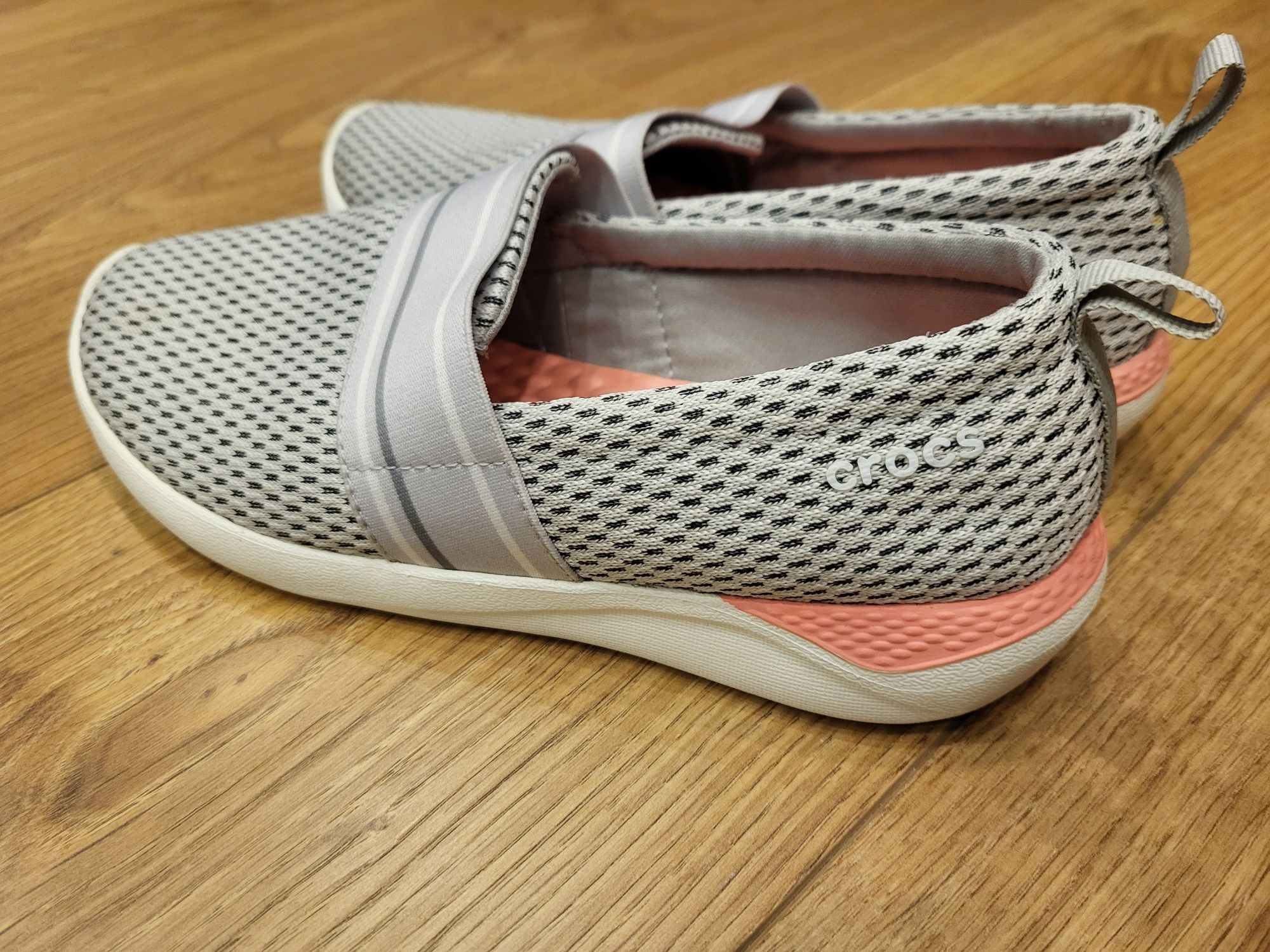 Crocs kapcie slippersy r. 35 szare nowe