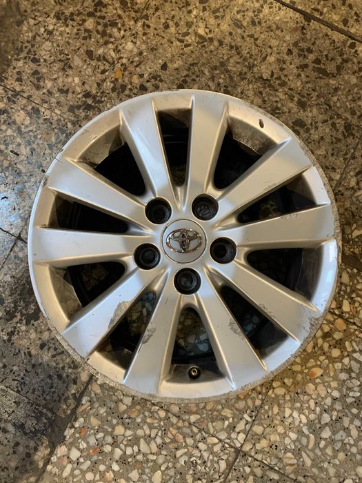 Jantes originais Toyota Auris 2007 (x4)