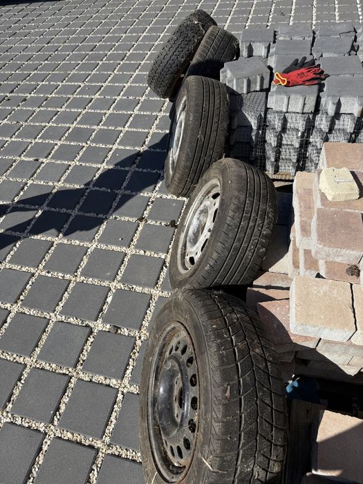 Felgi stalowe z oponami R14 cena za komplet