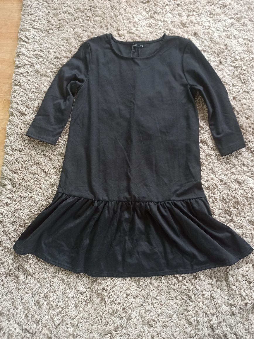 Sukienka mała czarna Sinsay L