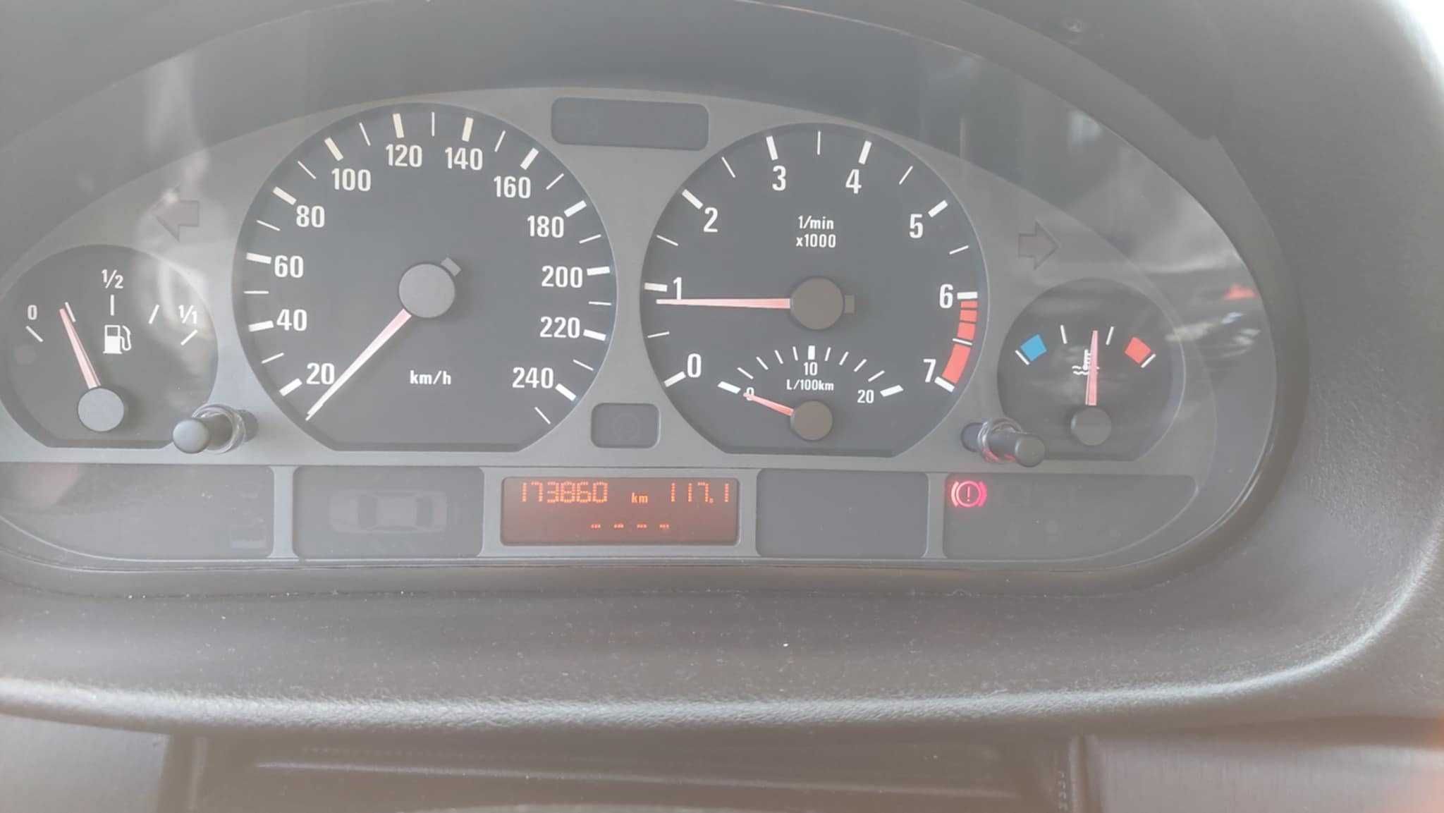 Do sprzedania BMW  E46 poj 1.9 benzyna