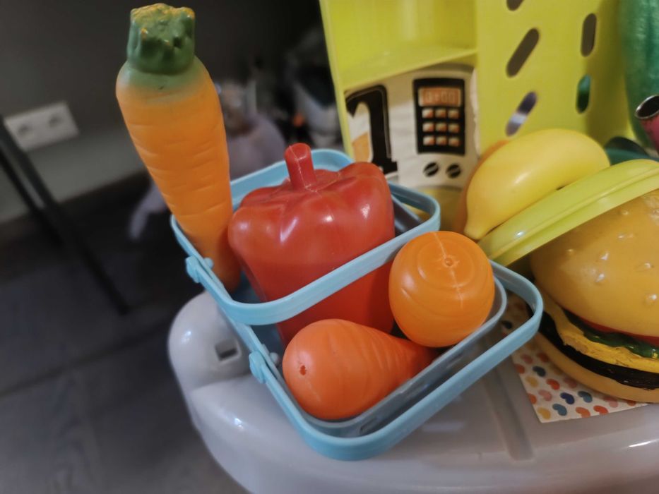 Kuchenka z piekarnikami, owocami, warzywami +pralka kapcie, liczydło!