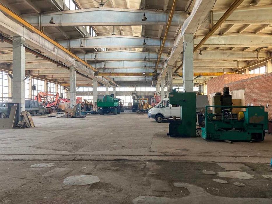 Продам діючу базу в місті Вінниця.