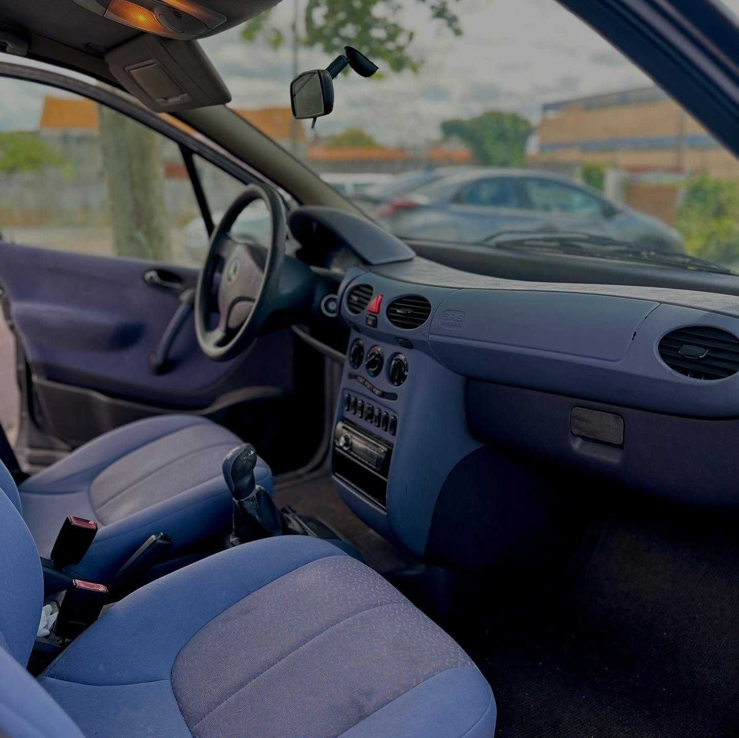 Mercedes    A140