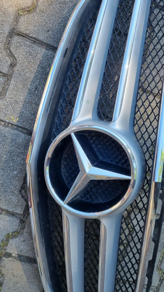 Kompletny Grill Mercedes Benz w212 E klasa 2015