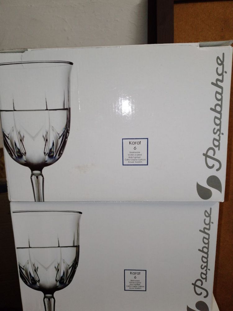 Продам бокалы и стаканы