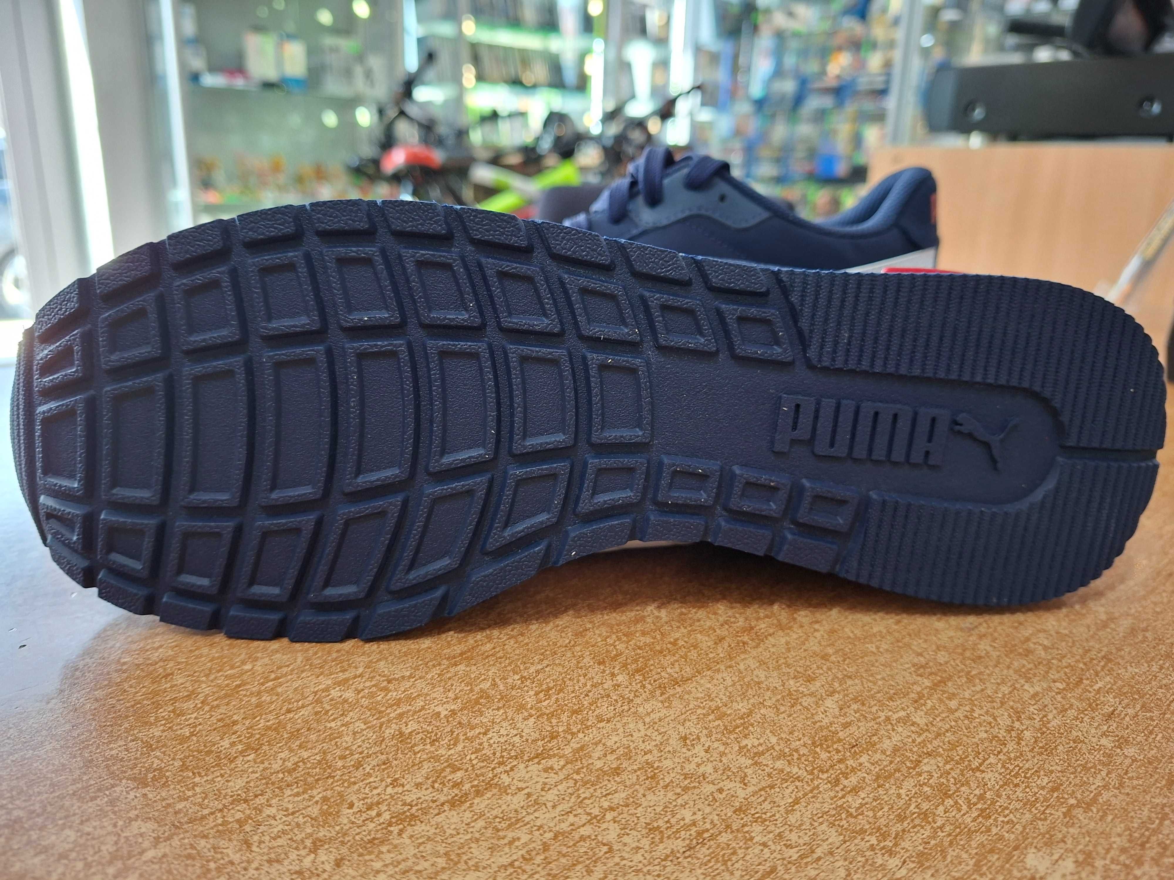 NOWE buty męskie Sneakersy Puma ST Runner V4 NL rozmiar 42