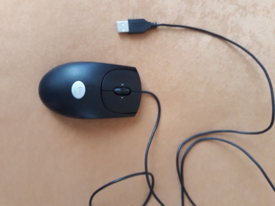 продается мышь для компа