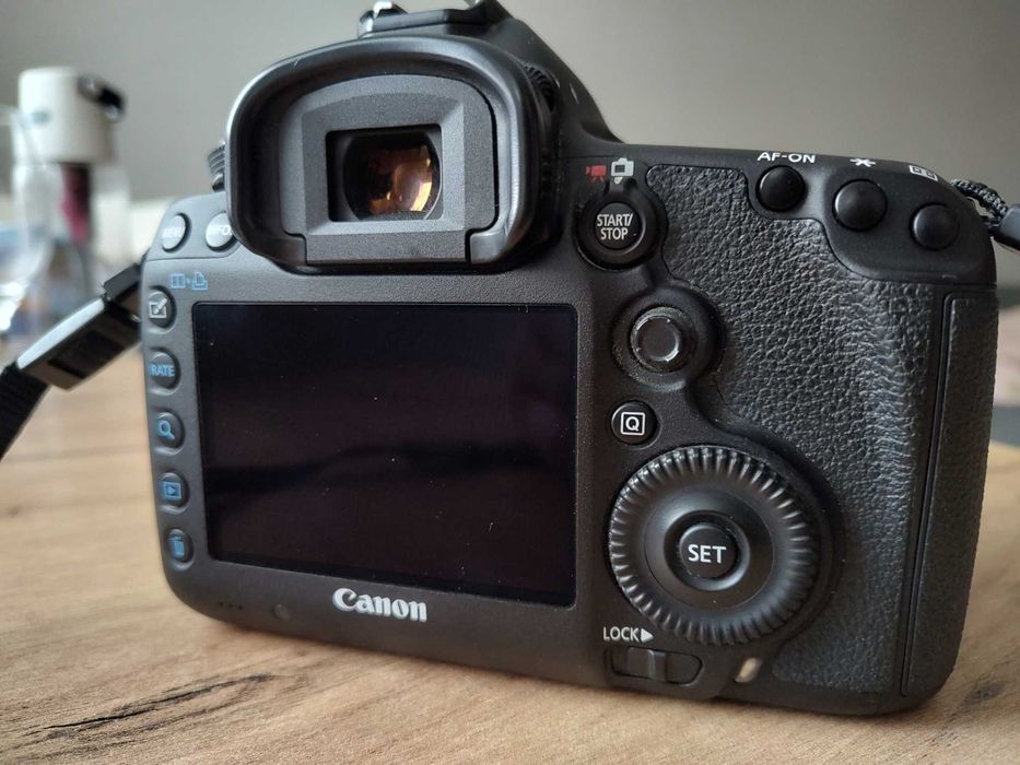 Lustrzanka Canon EOS 5D mark III, stan ideał