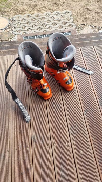 Buty narciarskie TECNICA rozmiar 42 (27,5)