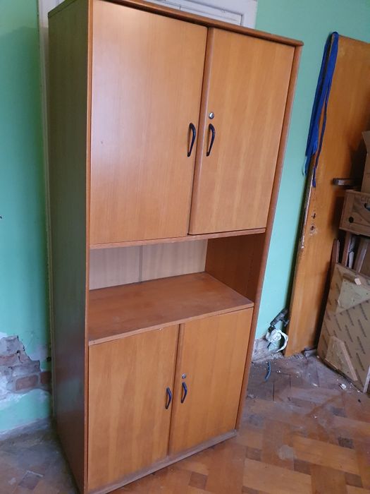 Szafka do pomieszczenia gospodarczego szafka z półkami szafka stojąca