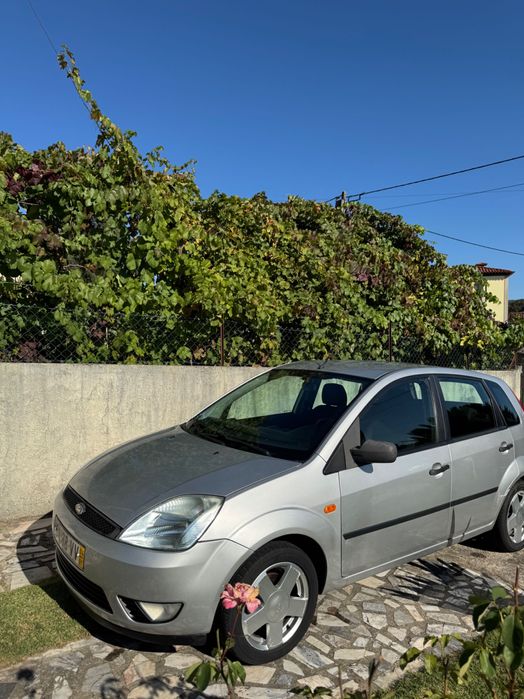 Ford fiesta 2004