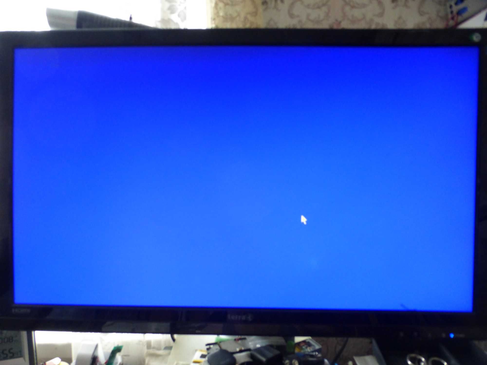 монитор TERRA LCD2760W 27"