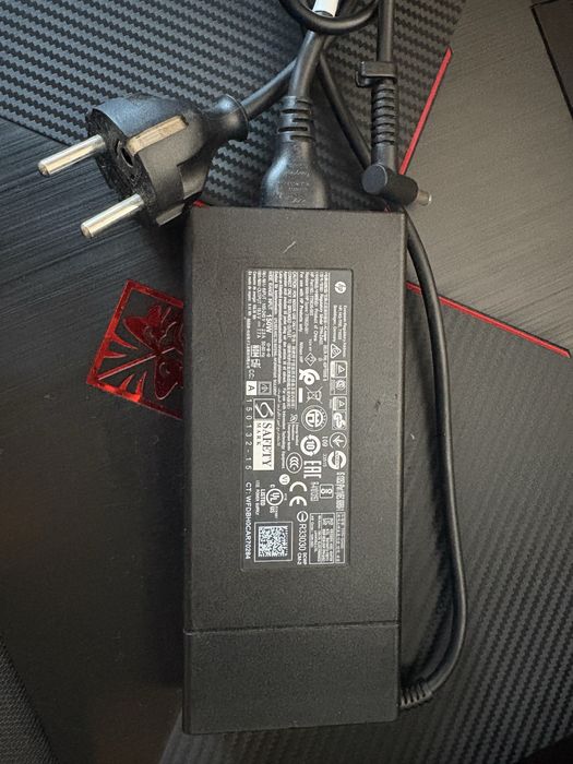 Hp Omen 15,6. I5 GTX 1650, 16GB ram