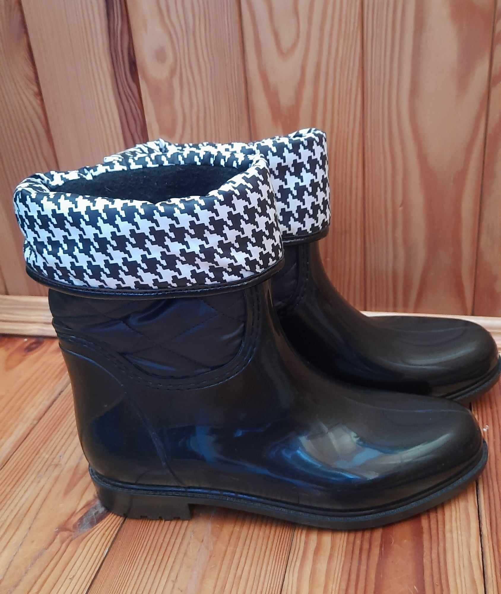 чоботи Burberry 38 р М