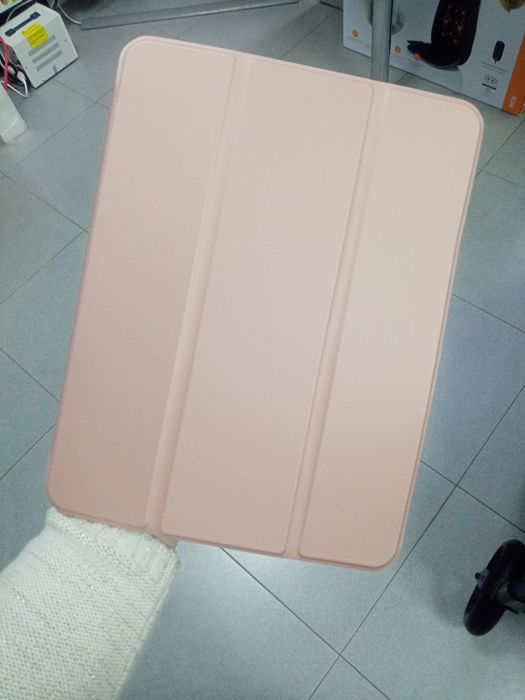Чохол до iPad Air 6-го, 5-го і 4-го поколінь.