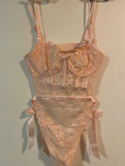 Victoria secret Боді